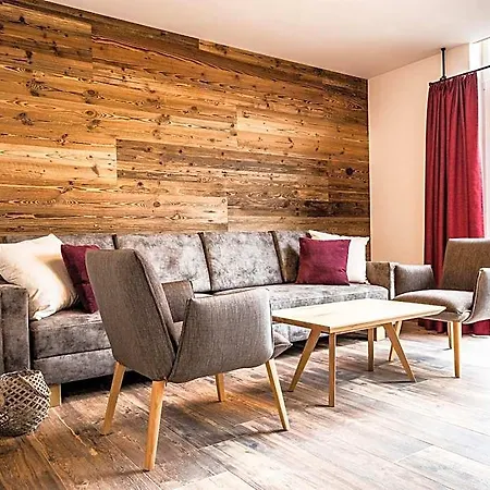 Aparthotel Schneiderei 4*