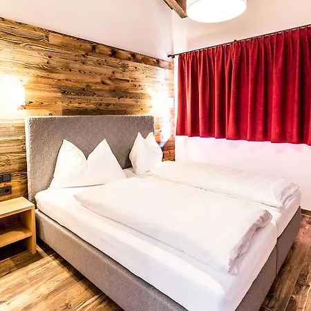 Aparthotel Schneiderei Kaprun